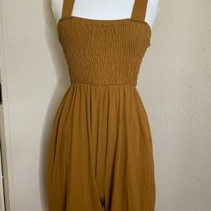 Long jumpsuit with pockets